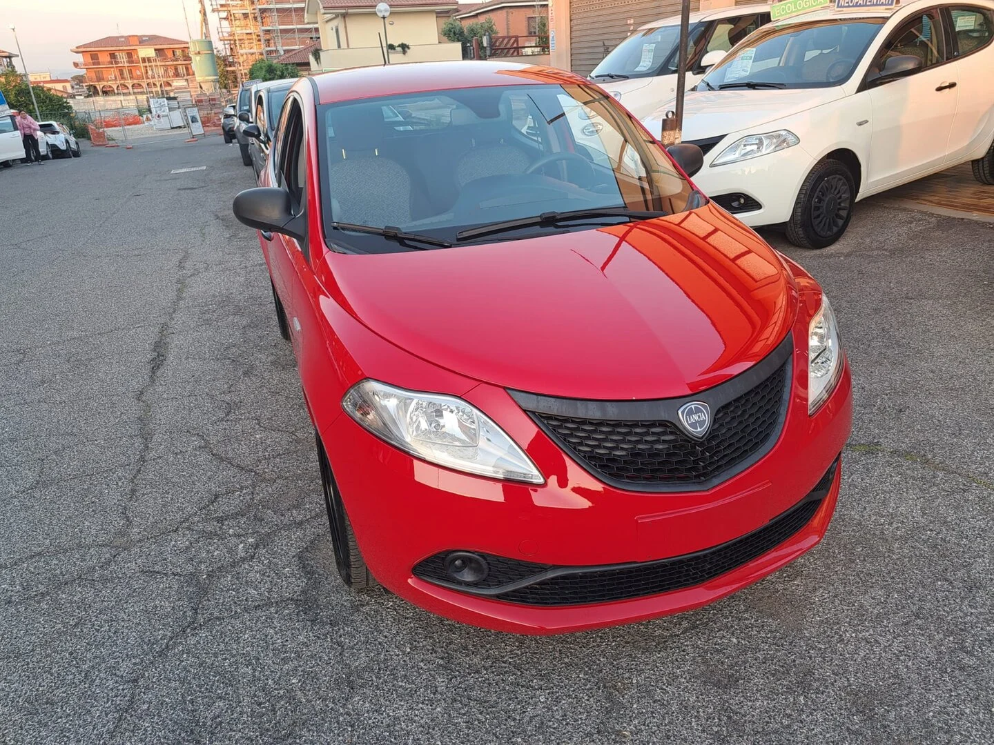 Lancia YPSILON 1.0 Hybrid 70cv Silver